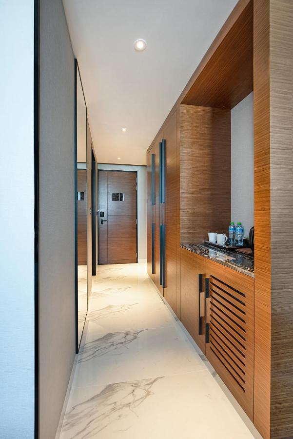 Asiana Grand Hotel Dubai Exterior foto A room at the hotel