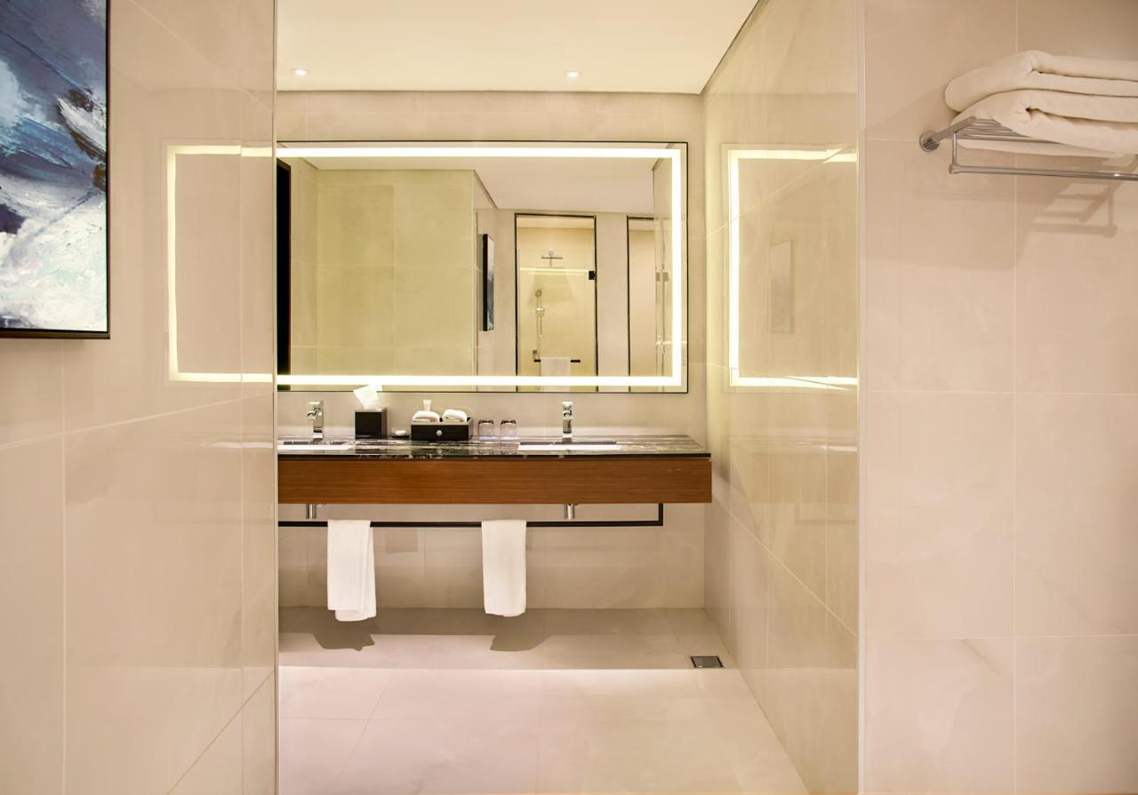 Asiana Grand Hotel Dubai Exterior foto Bathroom